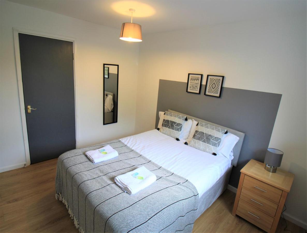 Hamilton House -3 Bed Close To Town, Drive Parking, 2 Toilets Newcastle upon Tyne Dış mekan fotoğraf