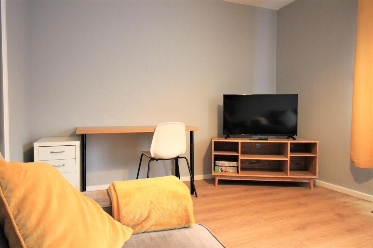 Hamilton House -3 Bed Close To Town, Drive Parking, 2 Toilets Newcastle upon Tyne Dış mekan fotoğraf